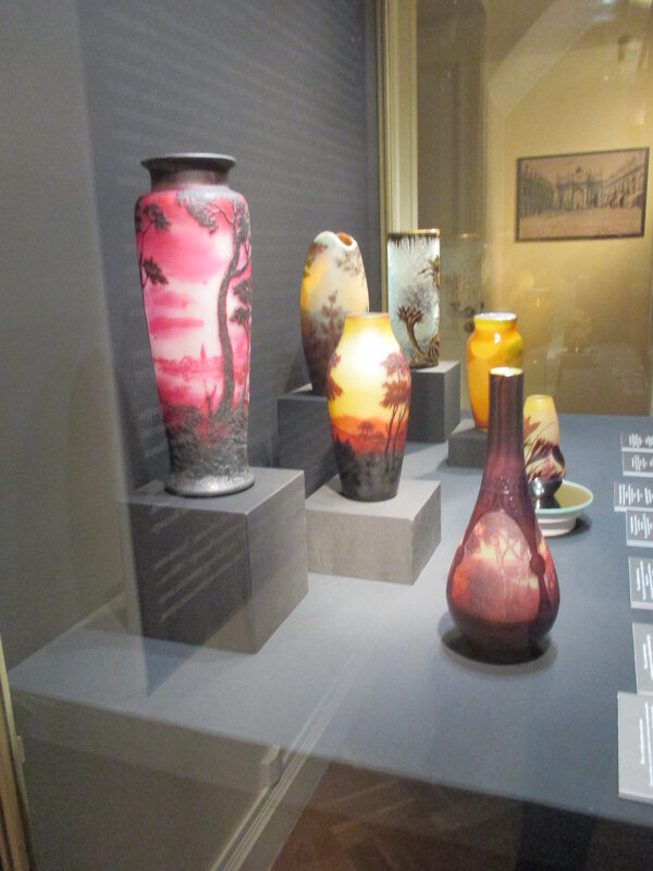 Выставка "Художественное стекло Лотарингии". Эрмитаж - Маера Урусова Выставка "Художественное стекло Лотарингии". Эрмитаж - Маера Урусова