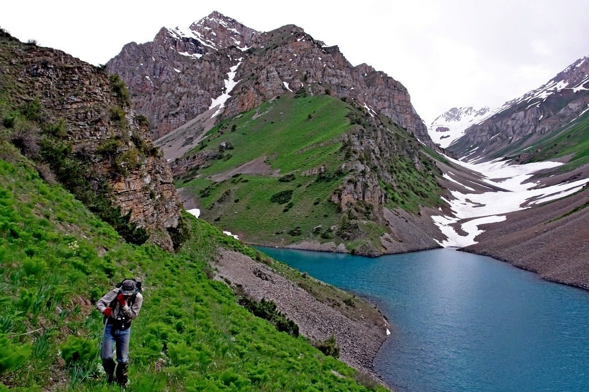 ГОРНАЯ ПРОГУЛКА. - Виктор Осипчук ГОРНАЯ ПРОГУЛКА. - Виктор Осипчук