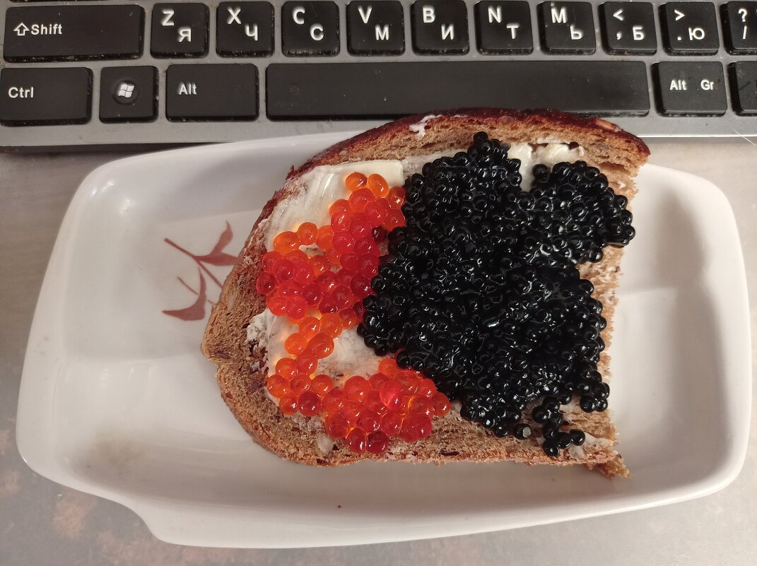 Завтрак пенсионера - Александр Чеботарь Завтрак пенсионера - Александр Чеботарь