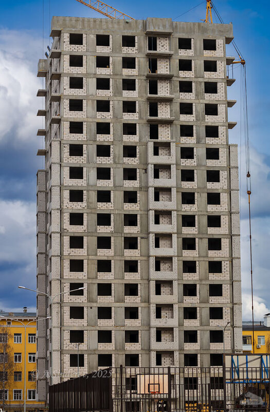 Строящийся дом - Александр Синдерёв