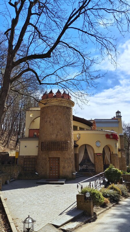 Башня шахматного дома. - Александр Кондаков Башня шахматного дома. - Александр Кондаков