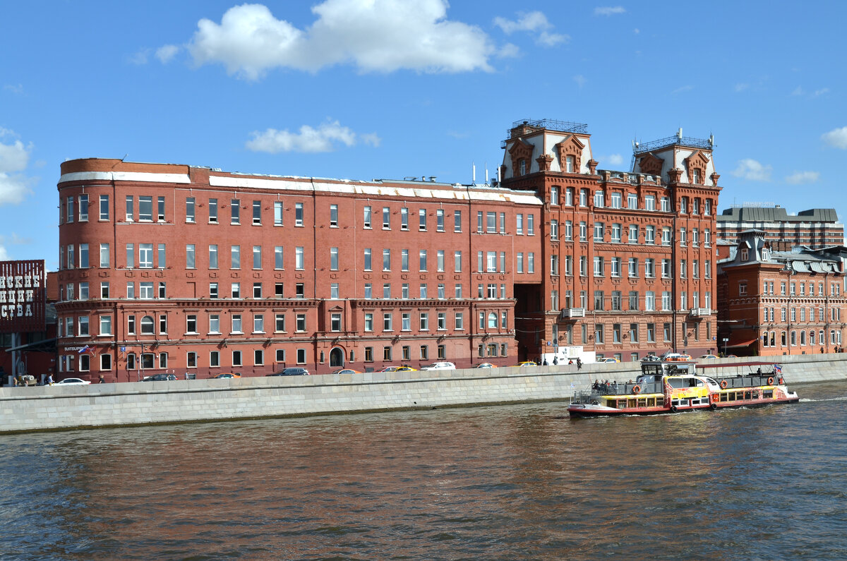 Два корабля - Валерий Пославский Два корабля - Валерий Пославский