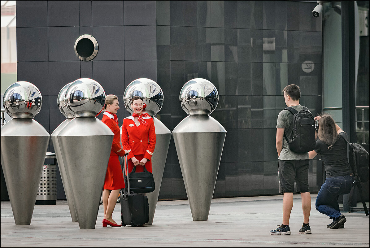 Взгляд со стороны - Серый Взгляд со стороны - Серый
