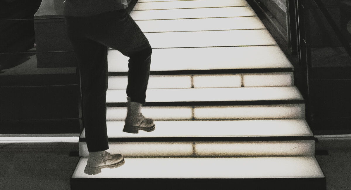 *** - Александр Русинов