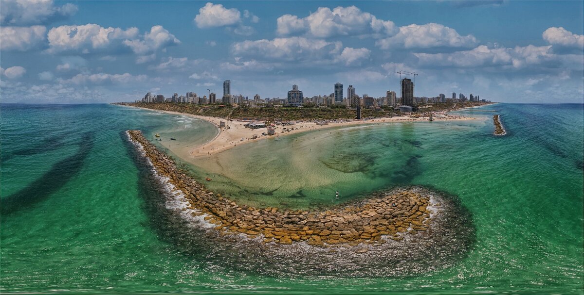 Полет над набережной Натании - Valentin Bondarenko Полет над набережной Натании - Valentin Bondarenko