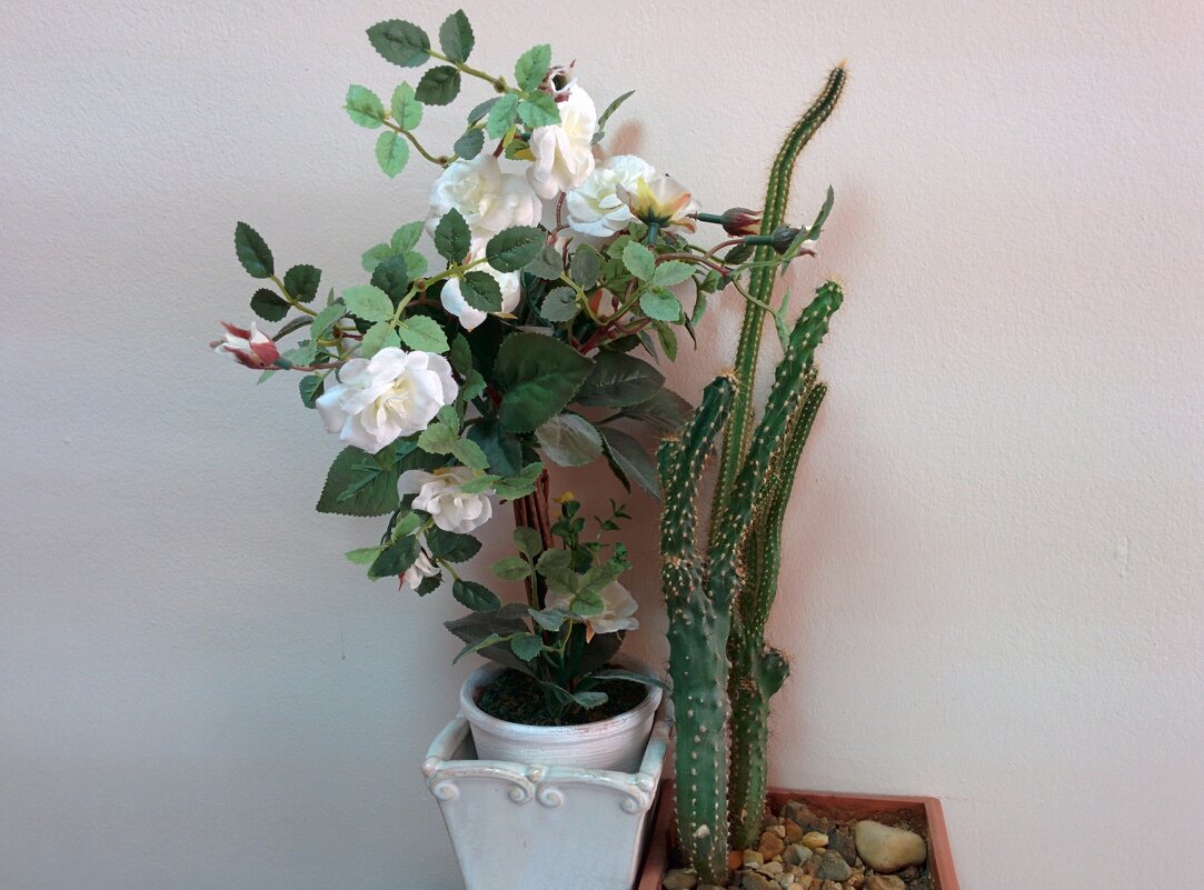 Искусственные цветы - Светлана Хращевская Искусственные цветы - Светлана Хращевская