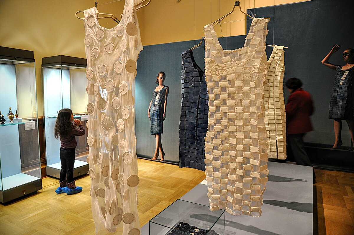 Ах , какое платье ! ,,,) - Анатолий Колосов Ах , какое платье ! ,,,) - Анатолий Колосов