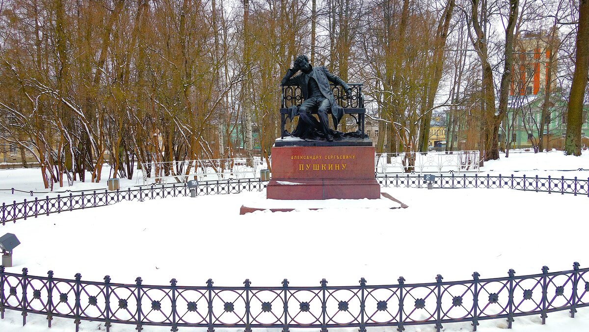 Памятник А.С.Пушкину в Лицейском Садике... - Sergey Gordoff Памятник А.С.Пушкину в Лицейском Садике... - Sergey Gordoff