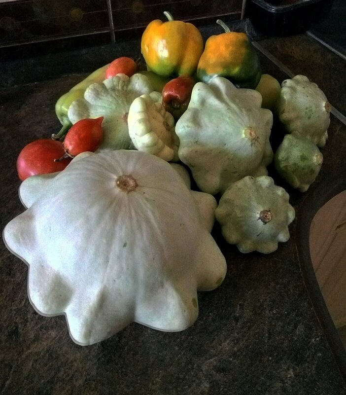 ОСЕННИЙ НАТЮМОРТ - Елена Даньшина ОСЕННИЙ НАТЮМОРТ - Елена Даньшина