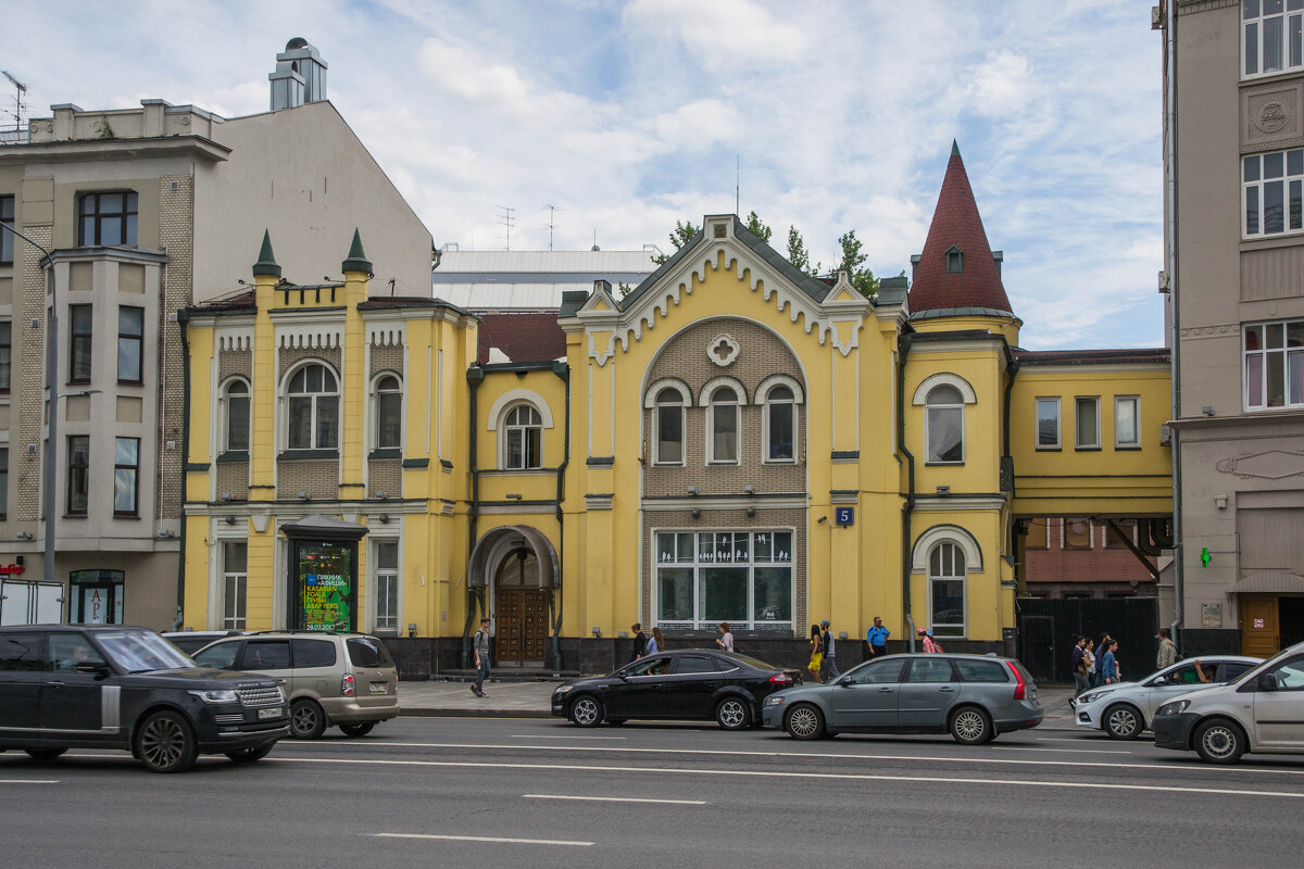 Особняк Эмилии Федотовой - Сергей Лындин