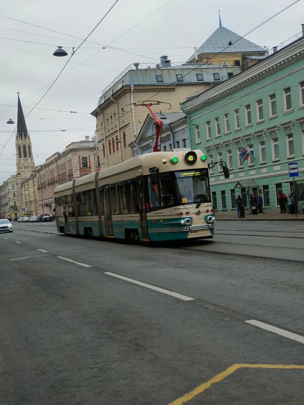 В Санкт-Петербурге - Ирэн В Санкт-Петербурге - Ирэн