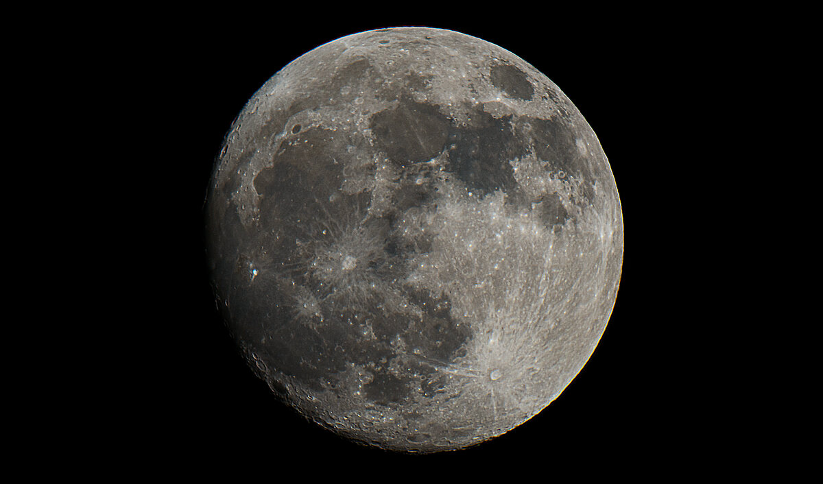 Луна - Владимир Лазарев