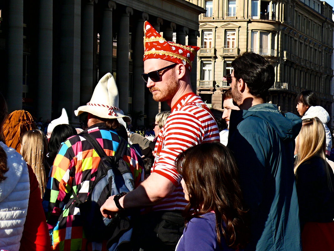 Гости карнавала - 85 - Алексей Кузнецов Гости карнавала - 85 - Алексей Кузнецов