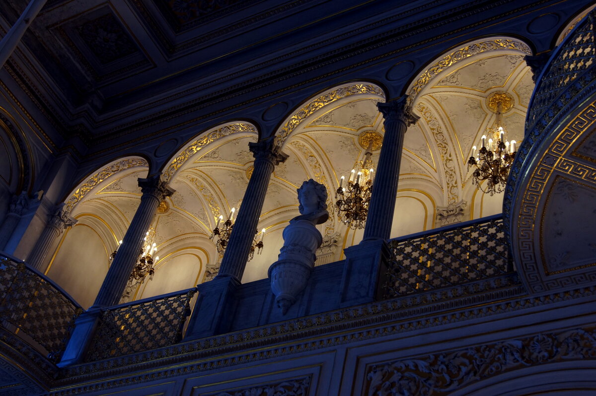 Таинственный Эрмитаж. - Любовь Овсянкина Таинственный Эрмитаж. - Любовь Овсянкина