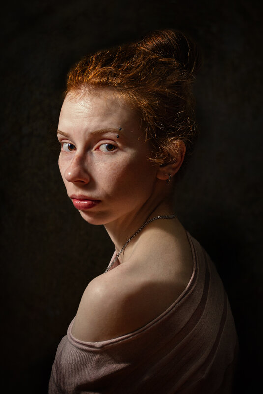 Портрет молодой девушки - alexzonder 