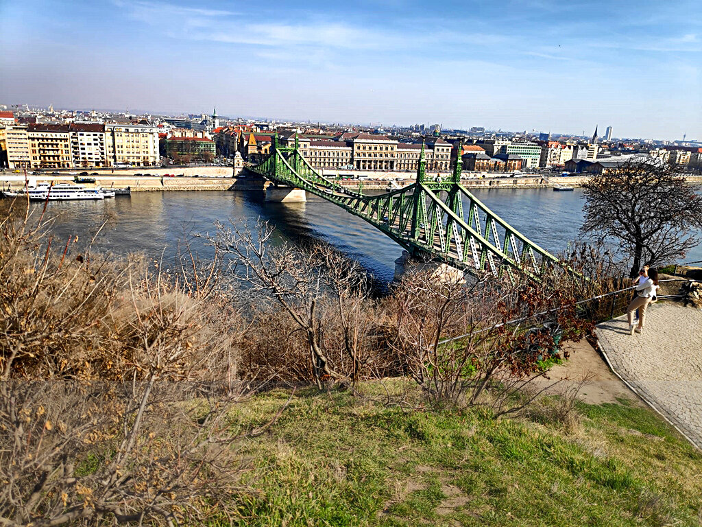 МОСТ   СВОБОДЫ - Анатолий Малобродский