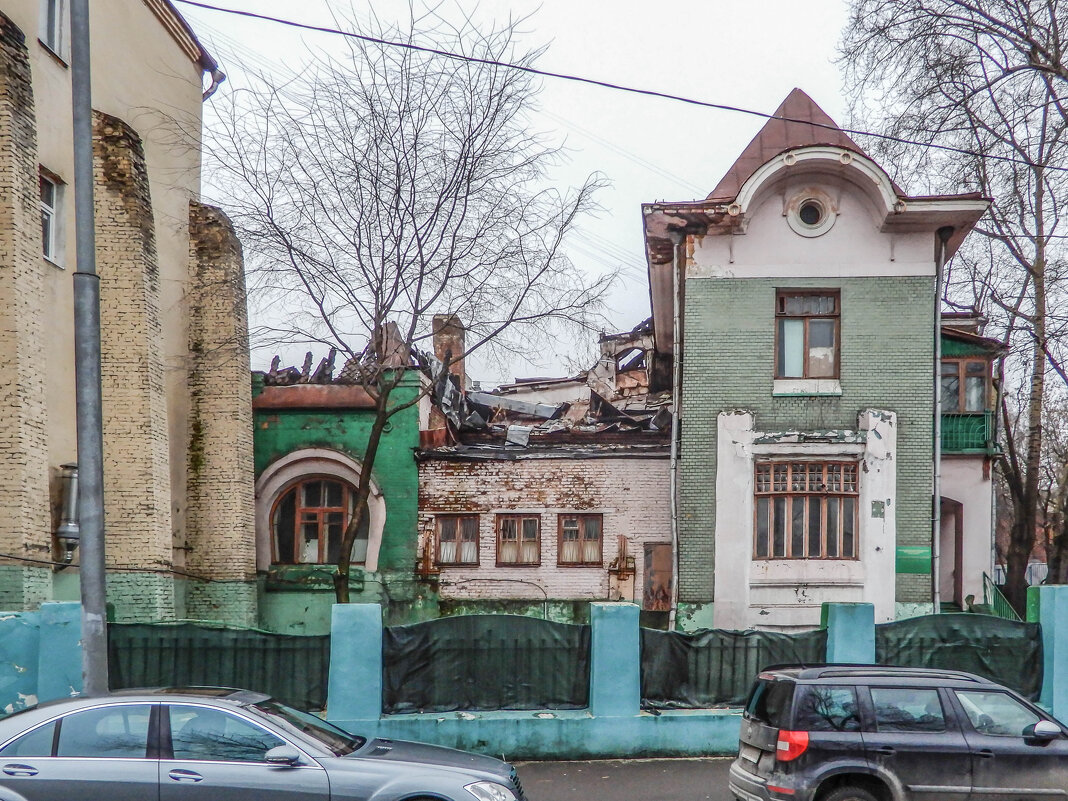 Городская усадьба промышленника Мельникова - Сергей Лындин