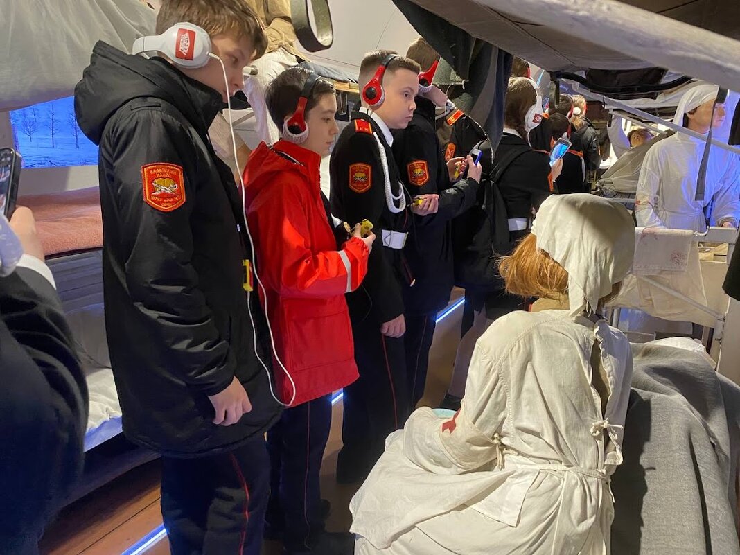 ПОЕЗД ПОБЕДЫ - Tata Wolf