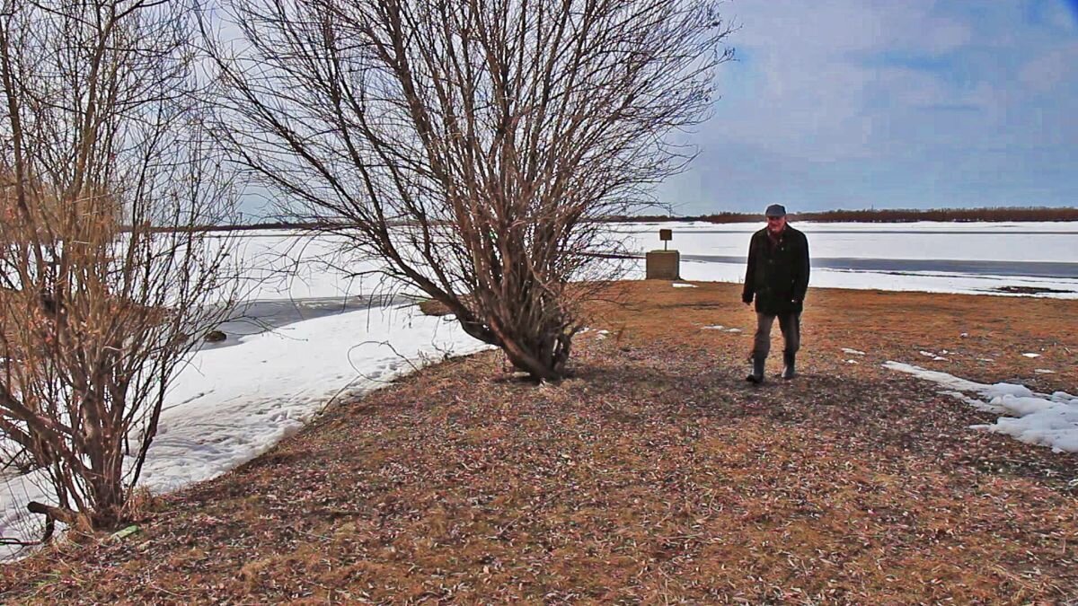 Апрель...Встречая ледоход на Юганской Оби! - Владимир Апрель...Встречая ледоход на Юганской Оби! - Владимир