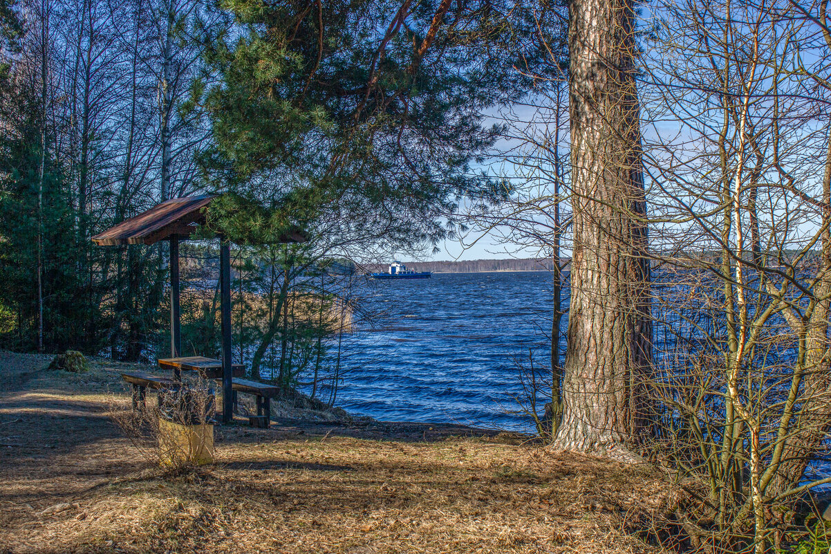 Присядем? - Михаил "Skipper" Присядем? - Михаил "Skipper"