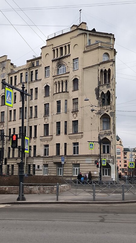 На Петроградской. - Ольга На Петроградской. - Ольга