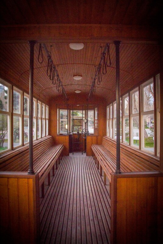 Внутри трамвая - Тамара Федорова