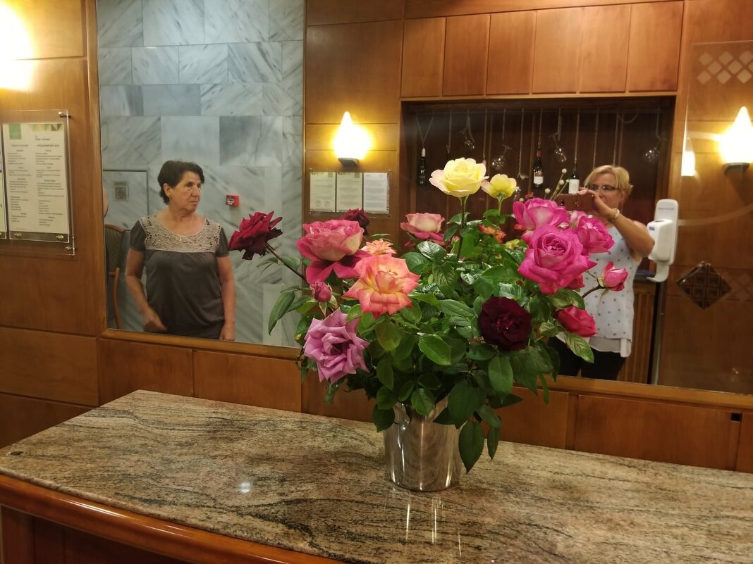 Ах какие розы. - Светлана Хращевская