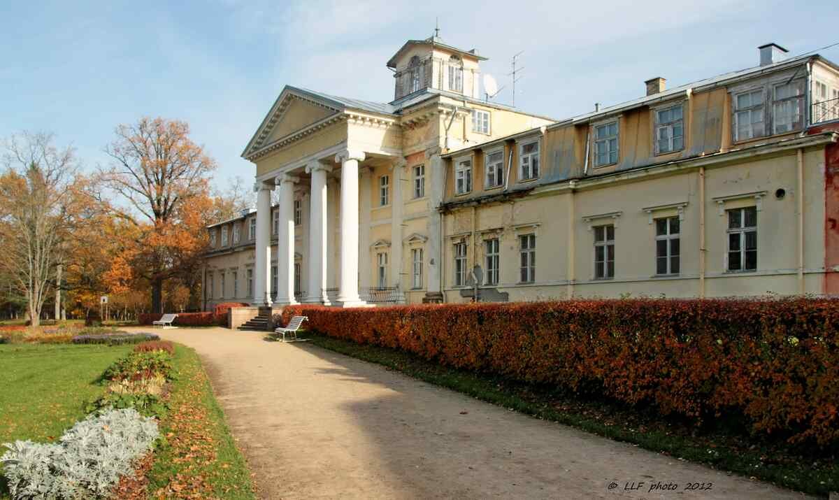 Кримулдская господская усадьба. - Liudmila LLF Кримулдская господская усадьба. - Liudmila LLF