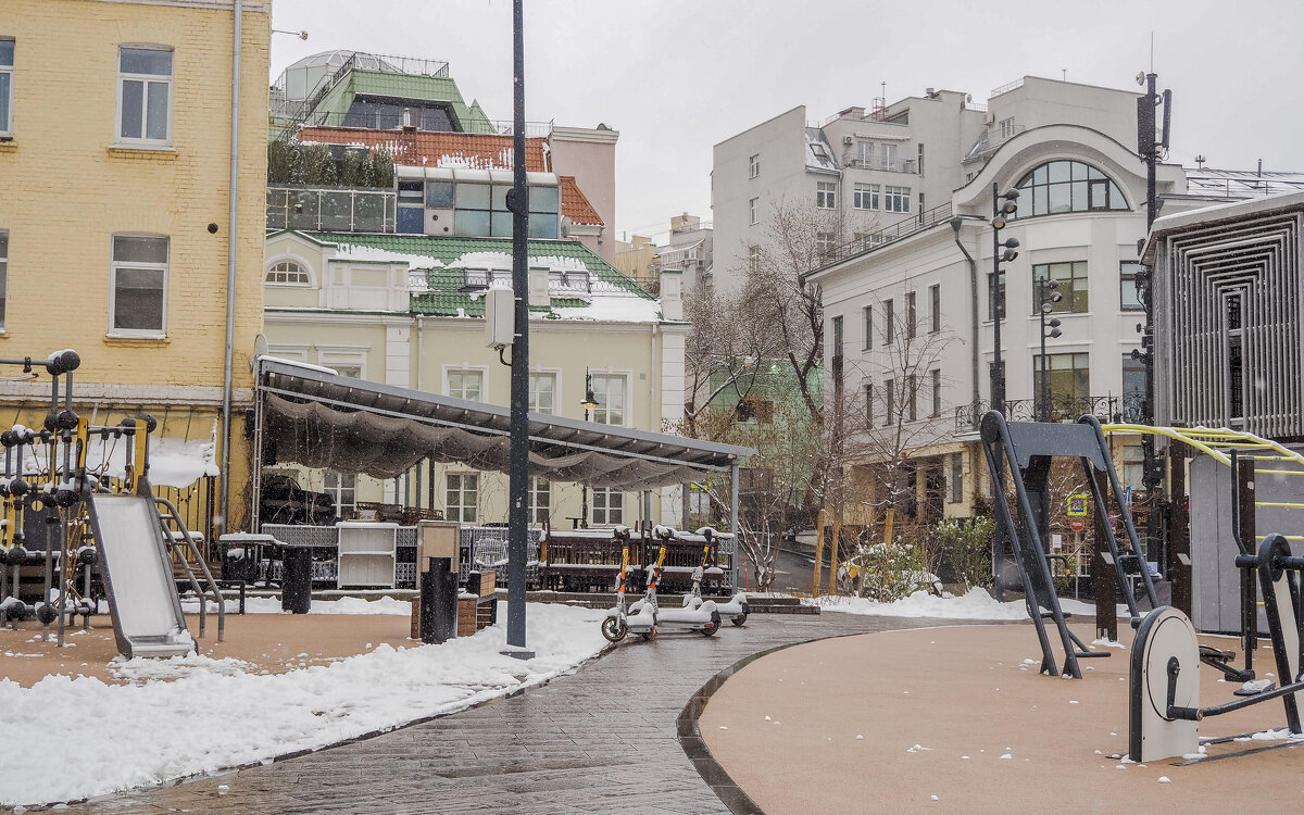 Уголок Москвы - юрий поляков