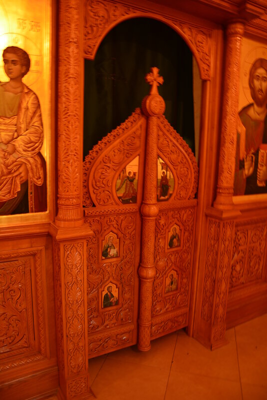 в храме часовне - Галина R... в храме часовне - Галина R...