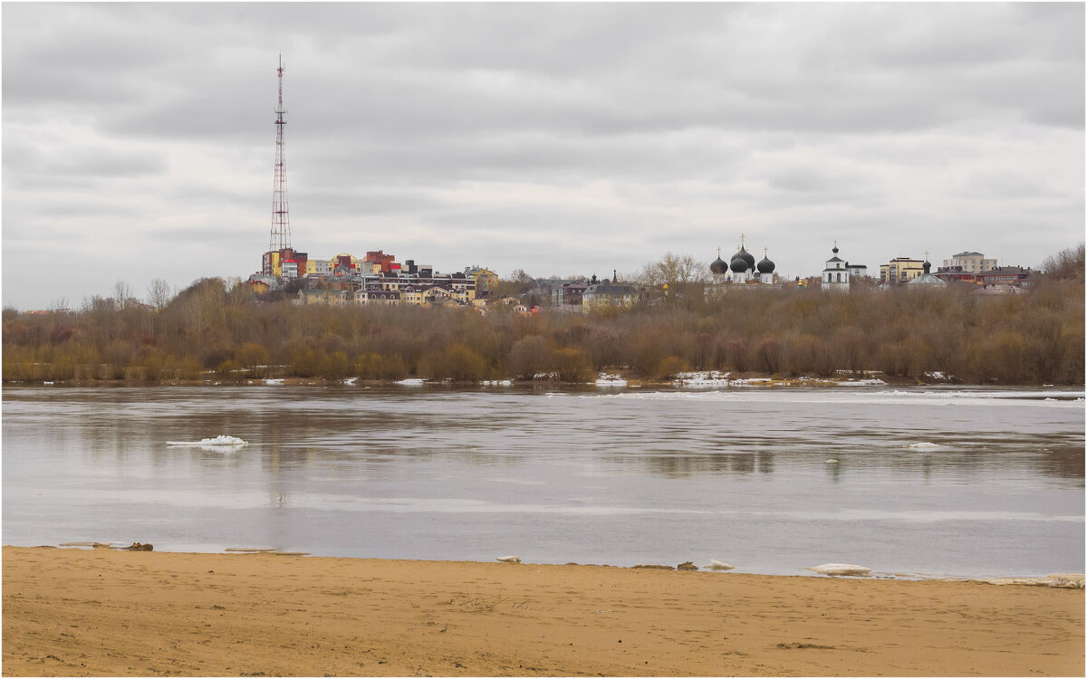 Весенний этюд - Валентин Котляров