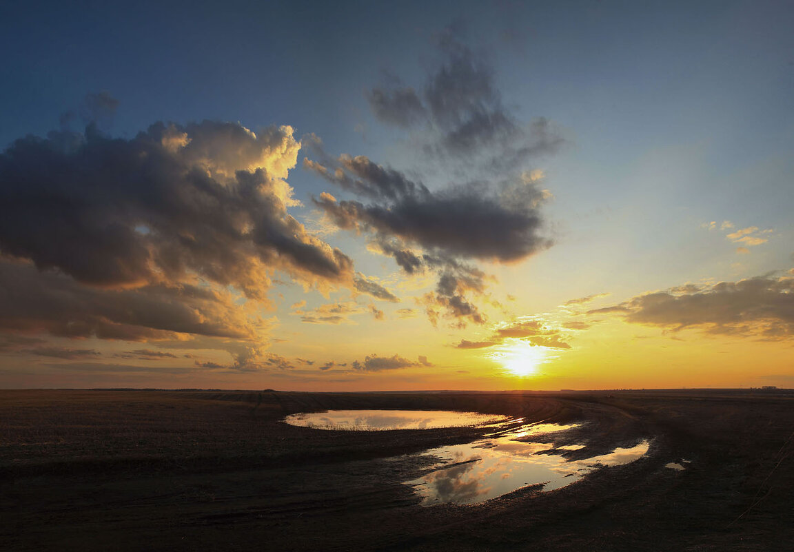 На закате - Сергей Жуков