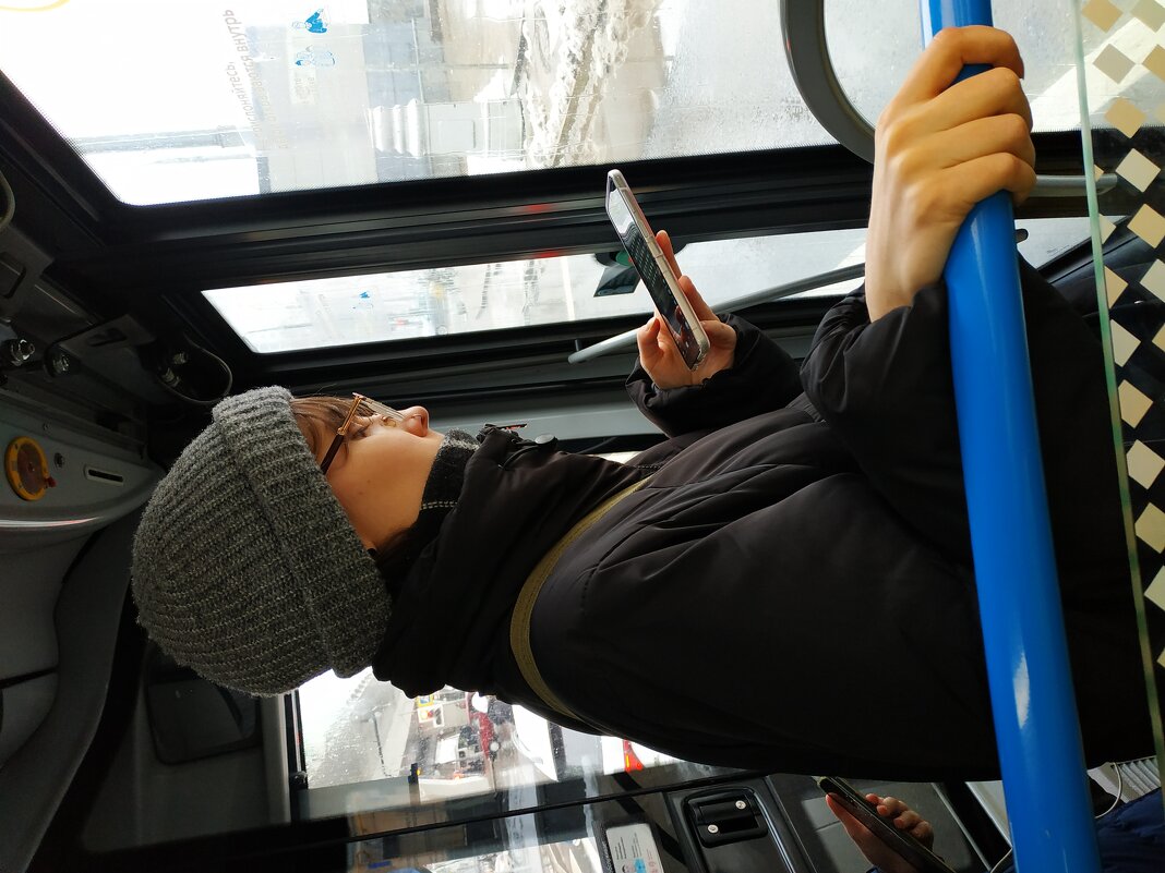 Что у нас всегда с собой - Андрей Лукьянов Что у нас всегда с собой - Андрей Лукьянов