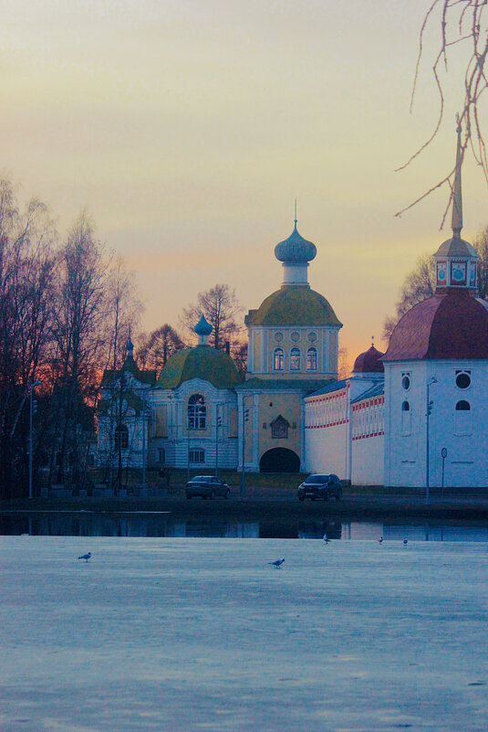 Весенним вечером - Сергей Кочнев