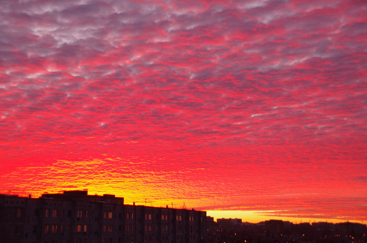 Закат над городом - Сергей Швечков Закат над городом - Сергей Швечков