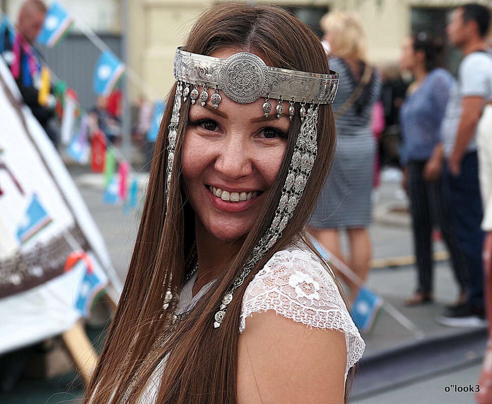 девичьи лики - Олег Лукьянов