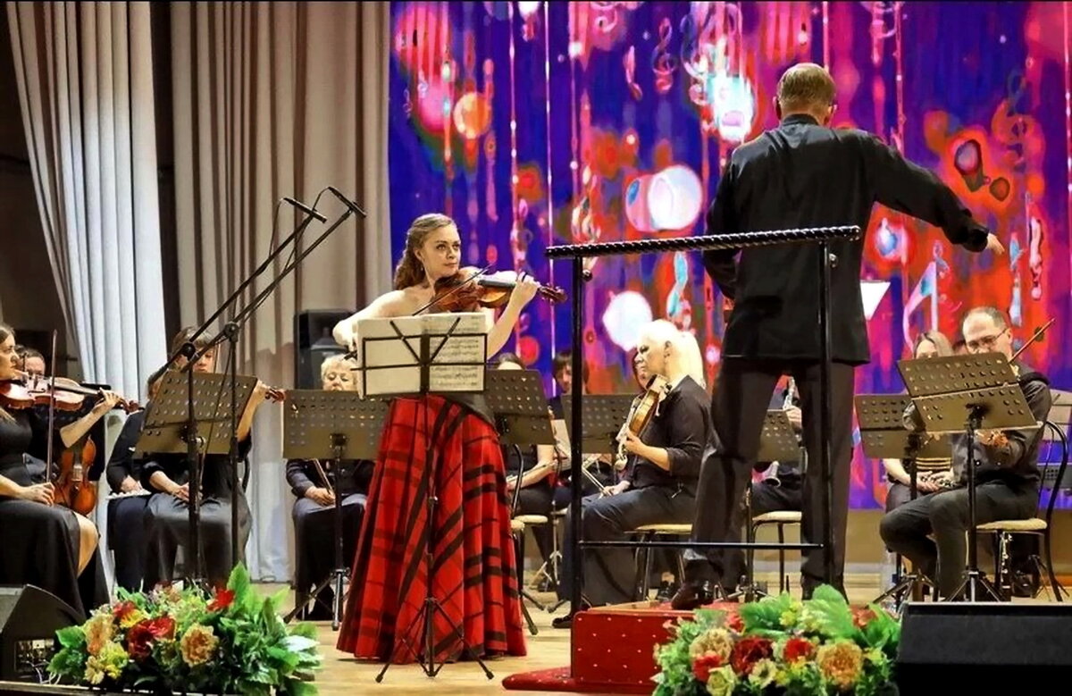 *** - Владимир Захаров