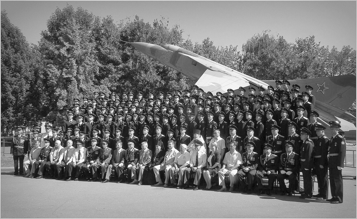 РАБОТАЙТЕ, БРАТЬЯ! - Юрий Велицкий РАБОТАЙТЕ, БРАТЬЯ! - Юрий Велицкий