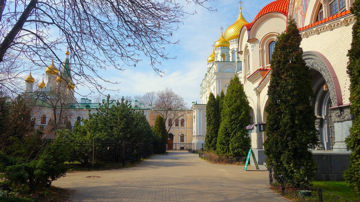 Некоторое время в Вознесенском Новодевичьем монастыре... - Sergey Gordoff Некоторое время в Вознесенском Новодевичьем монастыре... - Sergey Gordoff