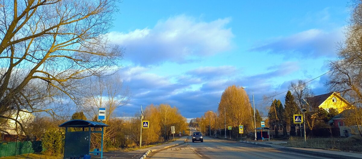 Апрель - Михаил Столяров
