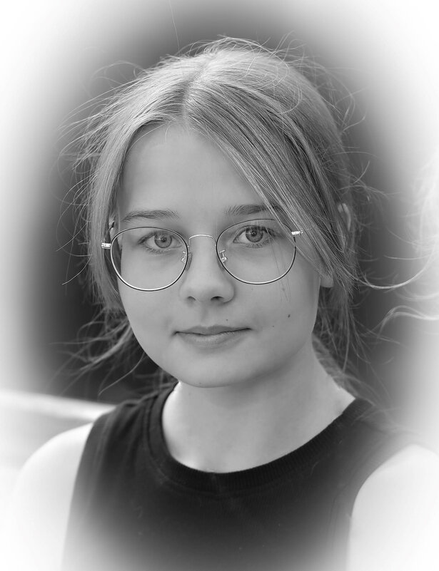 Уличный портрет. - Андрей В.