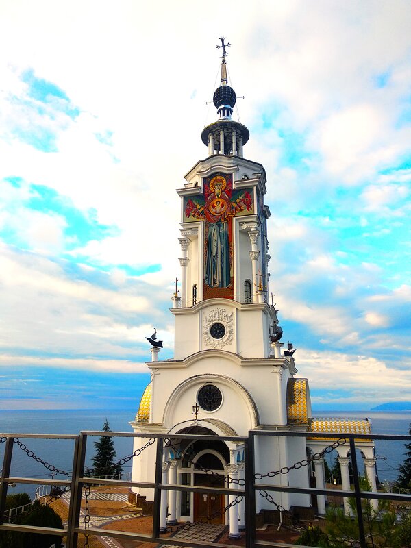 Храм-маяк - Павел Накоряков Храм-маяк - Павел Накоряков