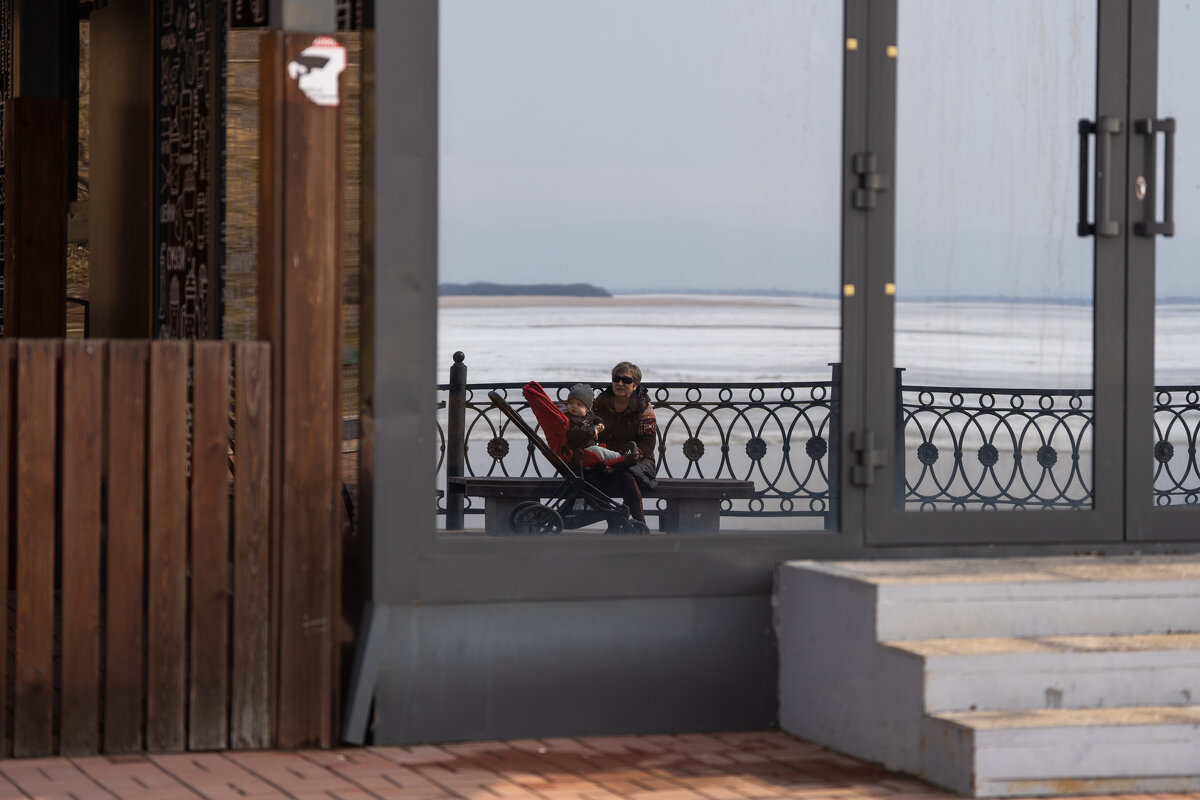 Зазеркалье - Сергей Флетчер