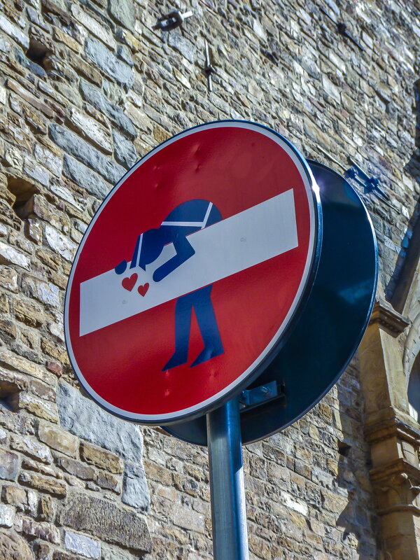 Креативные дорожные знаки украшают Флоренцию - Наталья Rosenwasser