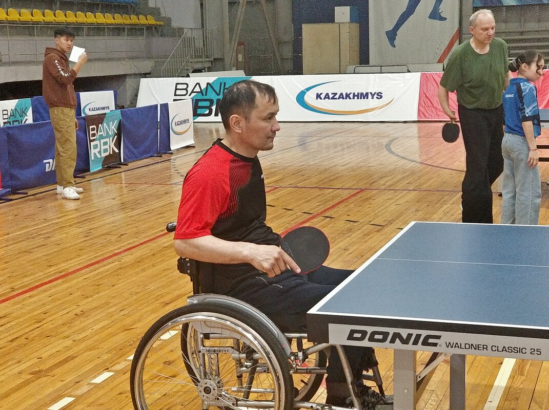 К бою готов - Андрей Хлопонин К бою готов - Андрей Хлопонин