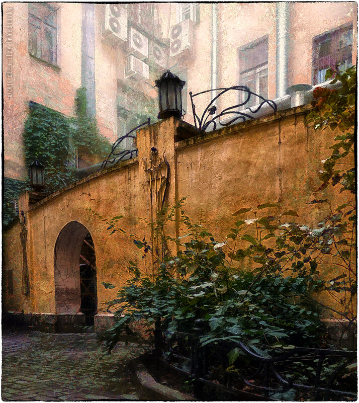 My magic Petersburg_02160_ул. Малая Садовая, дом 1 - Станислав Лебединский My magic Petersburg_02160_ул. Малая Садовая, дом 1 - Станислав Лебединский