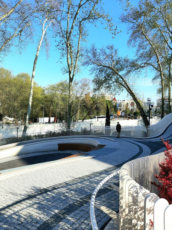 Набережная реки Сочи - Tata Wolf Набережная реки Сочи - Tata Wolf