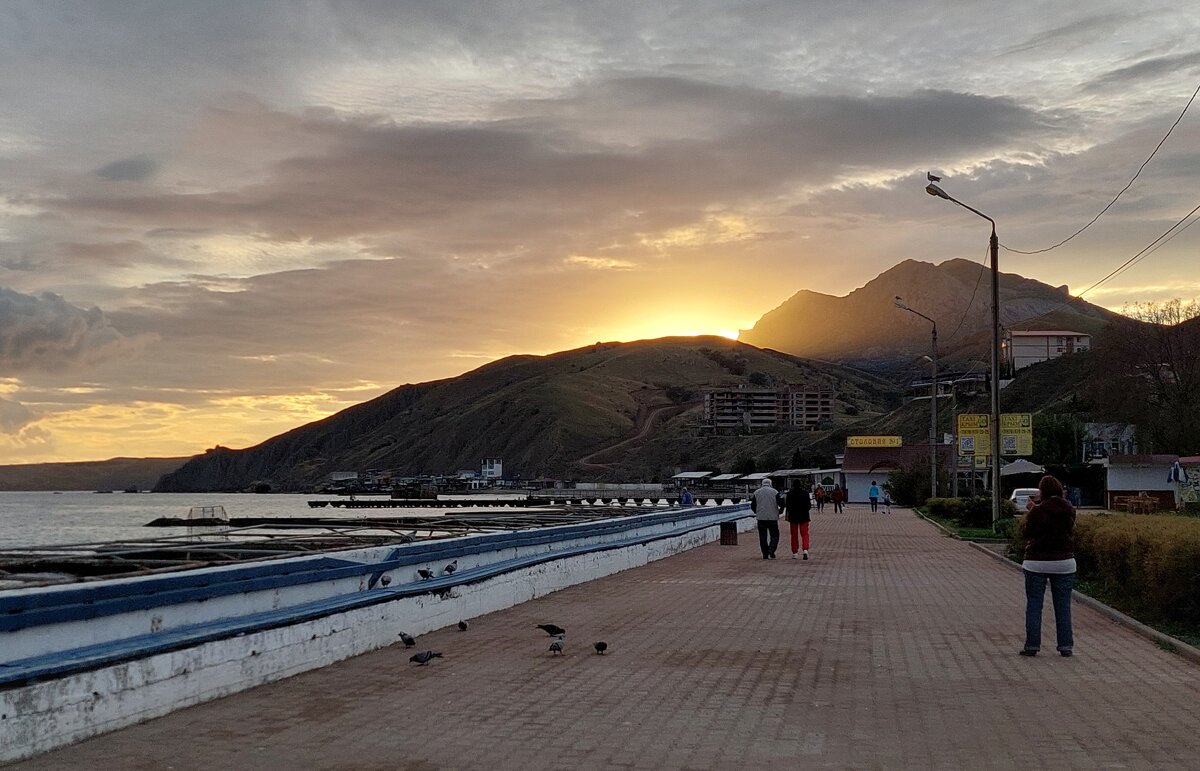 Вечер на набережной Курортного - ИРЭН@ .