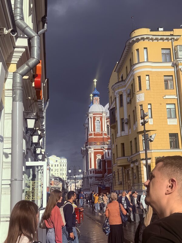 Климентовская церковь в непогоду - Iren Brilliance