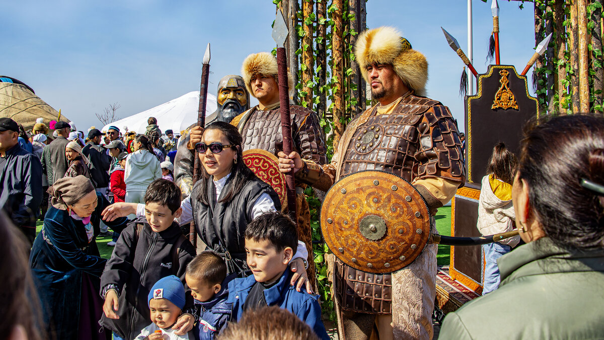 Богатыри - Анатолий Чикчирный Богатыри - Анатолий Чикчирный